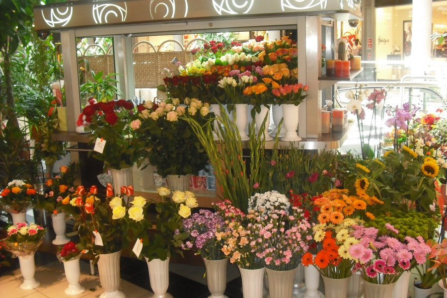 Jakie materiały pomocnicze używane są w kwiaciarniach?